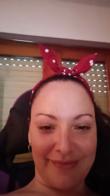 FoxySpanks  30-04-2021